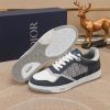 Các sản phẩm mới của DBS tiếp tục phong cách cổ điển của Dior. được làm từ da bò