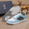 Các sản phẩm mới của DBS tiếp tục phong cách cổ điển của Dior. được làm từ da bò