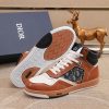 Các sản phẩm mới của Dior Gang tiếp tục phong cách cổ điển của Dior. được làm từ da bò bóng loáng cao cấp
