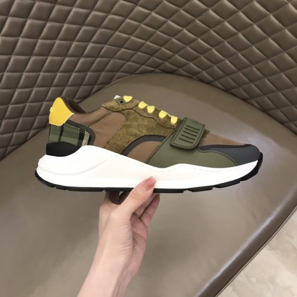 Burberry nâng cao giày thể thao! chất lượng cao, được làm bằng da bò con và vải bố
