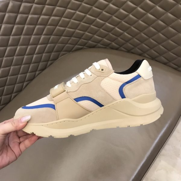 Burberry nâng cao giày thể thao! chất lượng cao, được làm bằng da bò con và vải bố
