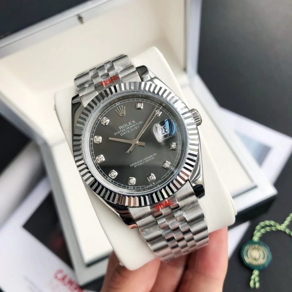 Đồng hồRolex giới thiệu đồng hồ nam có đường kính 41mm