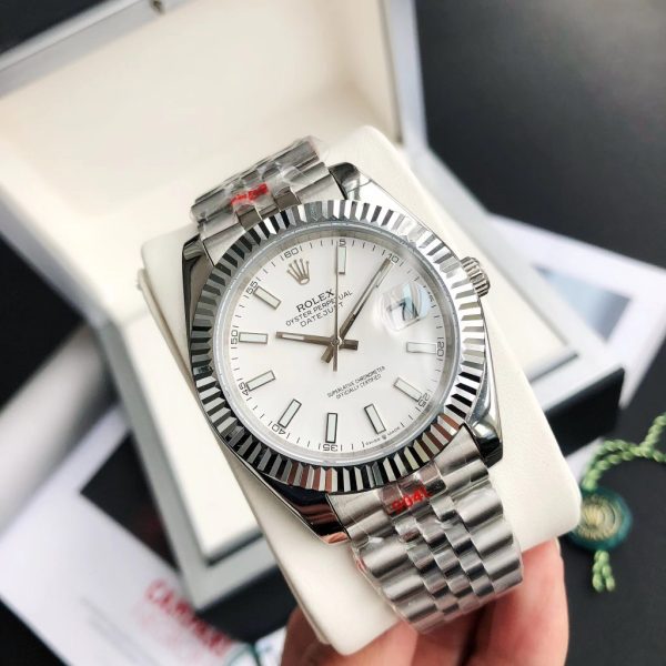 Đồng hồRolex giới thiệu đồng hồ nam có đường kính 41mm