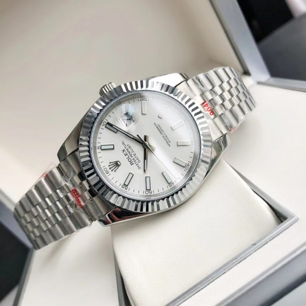 Đồng hồRolex giới thiệu đồng hồ nam có đường kính 41mm