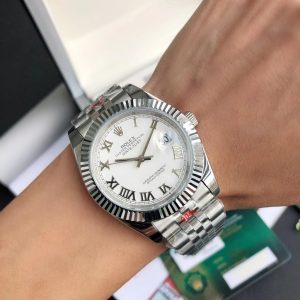Đồng hồRolex giới thiệu đồng hồ nam có đường kính 41mm