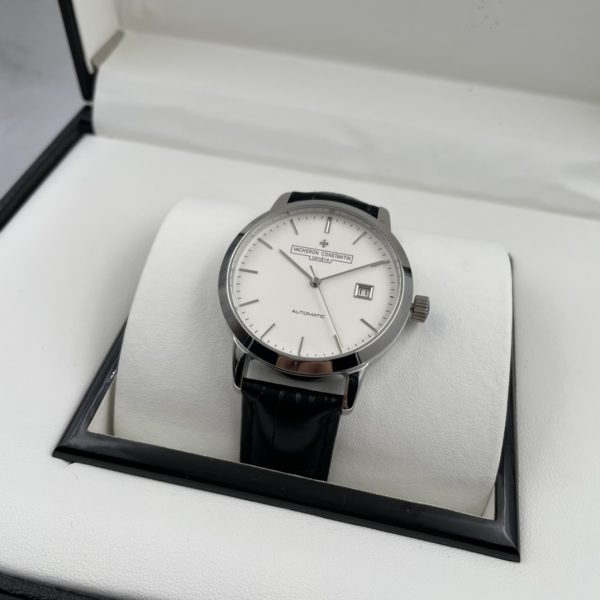 Bộ sưu tập đồng hồ Vacheron Constantin nổi tiếng, da bò con nhập khẩu từ Ý