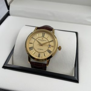 Bộ sưu tập đồng hồ Vacheron Constantin nổi tiếng, da bò con nhập khẩu từ Ý