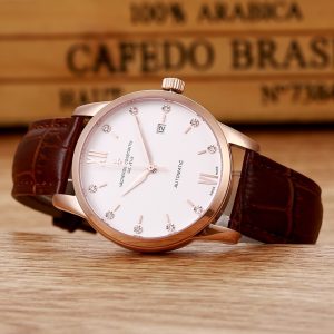 Bộ sưu tập đồng hồ Vacheron Constantin nổi tiếng, da bò con nhập khẩu từ Ý