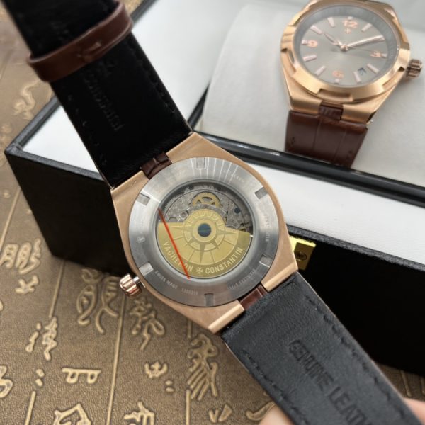 Vacheron Constantin Overseas trải khắp thế giới Đồng hồ dành cho người đàn ông