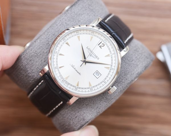 Longines thiết kế tốt nhất đồng hồ 3 chân động cơ tự động