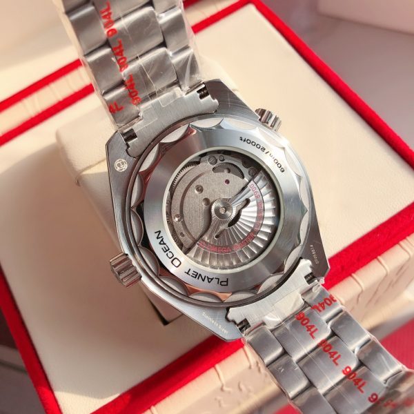 Omega Seamaster 600 mét dây đai thép lặn