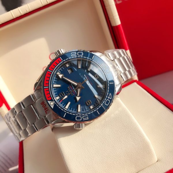 Omega Seamaster 600 mét dây đai thép lặn