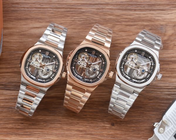 Đồng hồ Patek Philippe, dây đeo đồng hồ da bò thật