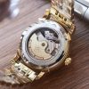 Đồng hồ Patek Philippe, dây đeo đồng hồ da bò thật