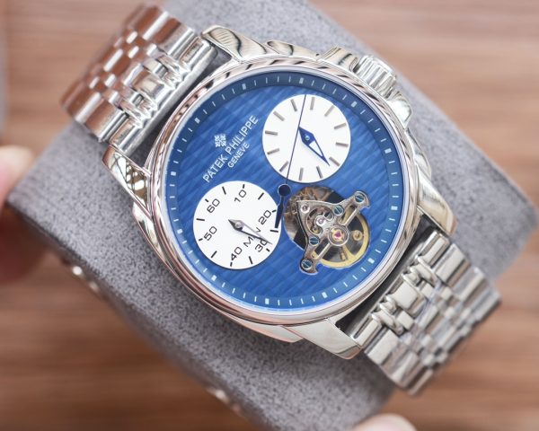 Đồng hồ Patek Philippe, dây đeo đồng hồ da bò thật
