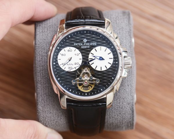 Đồng hồ Patek Philippe, dây đeo đồng hồ da bò thật