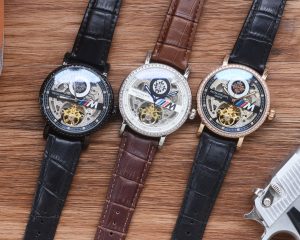 Đồng hồ Patek Philippe, dây đeo đồng hồ da bò thật