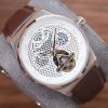 Đồng hồ Patek Philippe, dây đeo đồng hồ da bò thật