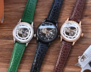 Đồng hồ Patek Philippe, dây đeo đồng hồ da bò thật