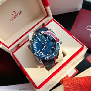Omega Seamaster 600 mét dây đai thép lặn