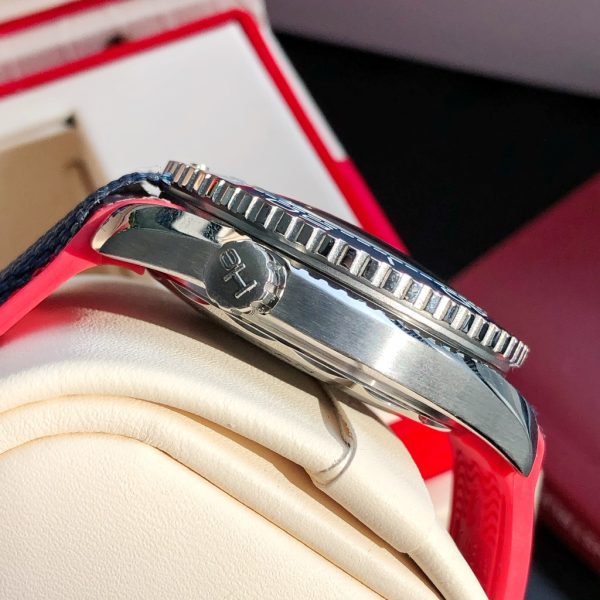 Omega Seamaster 600 mét dây đai thép lặn