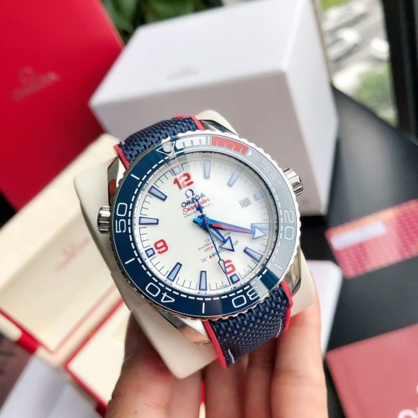 Omega Seamaster 600 mét dây đai thép lặn