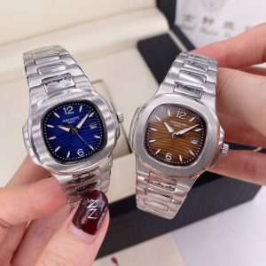 Patek Philippe Nautilus Series Động cơ thạch anh