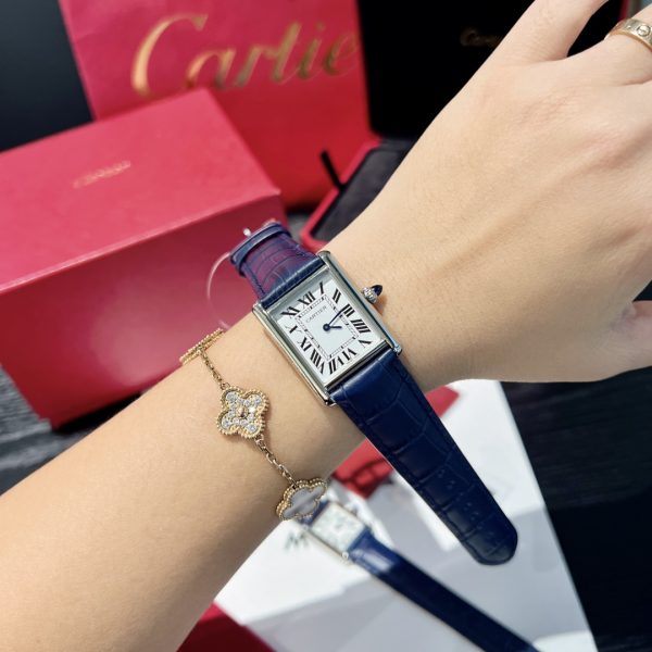 Factory Cartier giới thiệu đồng hồ Tank Must