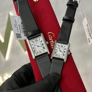 Factory Cartier giới thiệu đồng hồ Tank Must