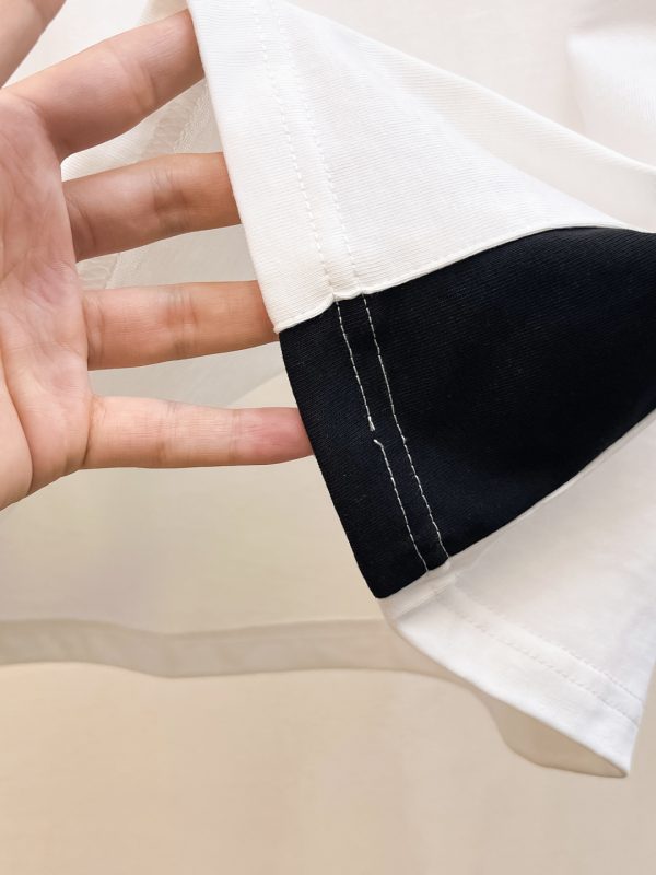 Bộ tay áo ngắn cổ điển hàng đầu cho Monkou Men Xuân/Hè