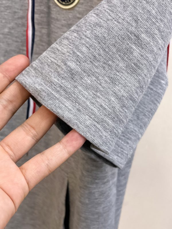 Bộ tay áo ngắn cổ điển hàng đầu cho Monkou Men Xuân/Hè