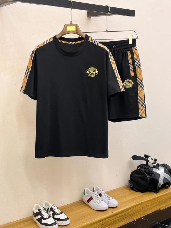 Burberry Men Xuân/Hè Top cổ điển ngắn tay Set