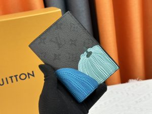 ví tiền cổ điển được nâng cấp hoàn toàn bằng da