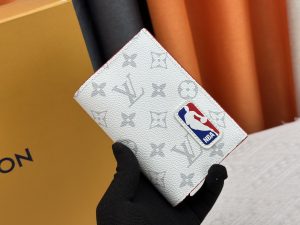 ví tiền cổ điển được nâng cấp hoàn toàn bằng da