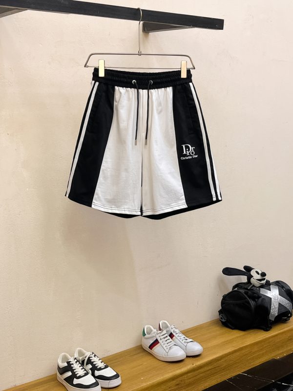 Bộ tay áo ngắn cổ điển hàng đầu cho nam giới Dior Xuân/Hè