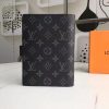 Louis Vuitton hộp sổ ghi chép nhỏ được làm bằng vải Monogram