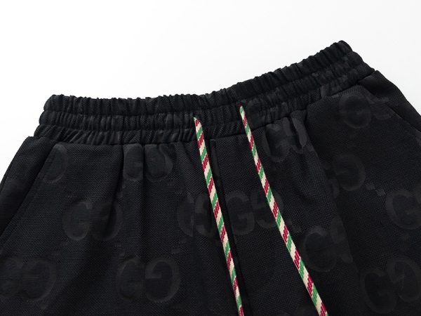 Gucci Quần short hoa cổ Bắc
