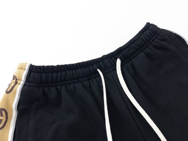 Gucci Quần short hoa cổ Bắc