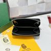 Ví nhỏ của Goya Matignon được thiết kế nhỏ gọn