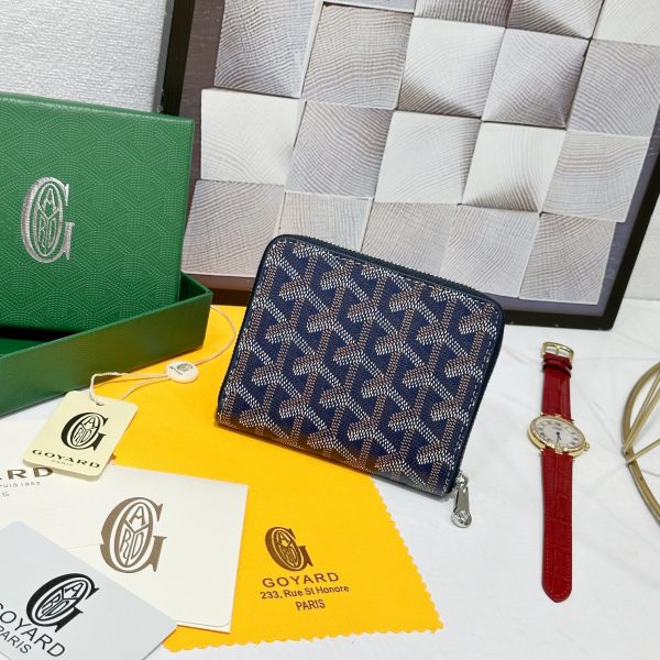 Ví nhỏ của Goya Matignon được thiết kế nhỏ gọn