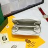 Ví nhỏ của Goya Matignon được thiết kế nhỏ gọn
