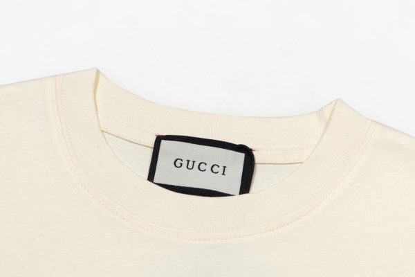 Gucci new product! short sleeves