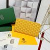 Ví lớn của Goya Matignon được thiết kế lâu dài, khóa mở và đóng để đảm bảo an toàn