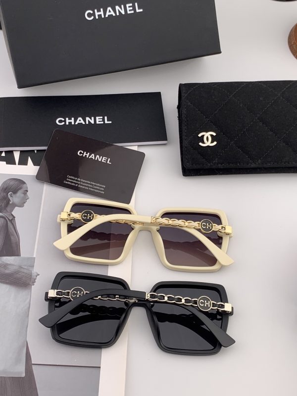 【CHANEL】Loại kính râm mới nhất