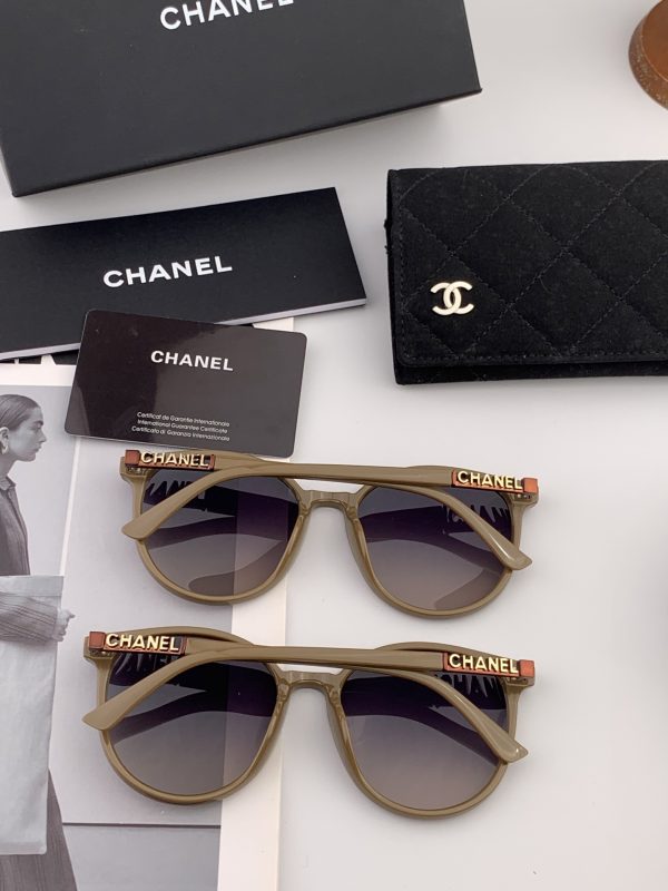 【CHANEL】Loại kính râm mới nhất