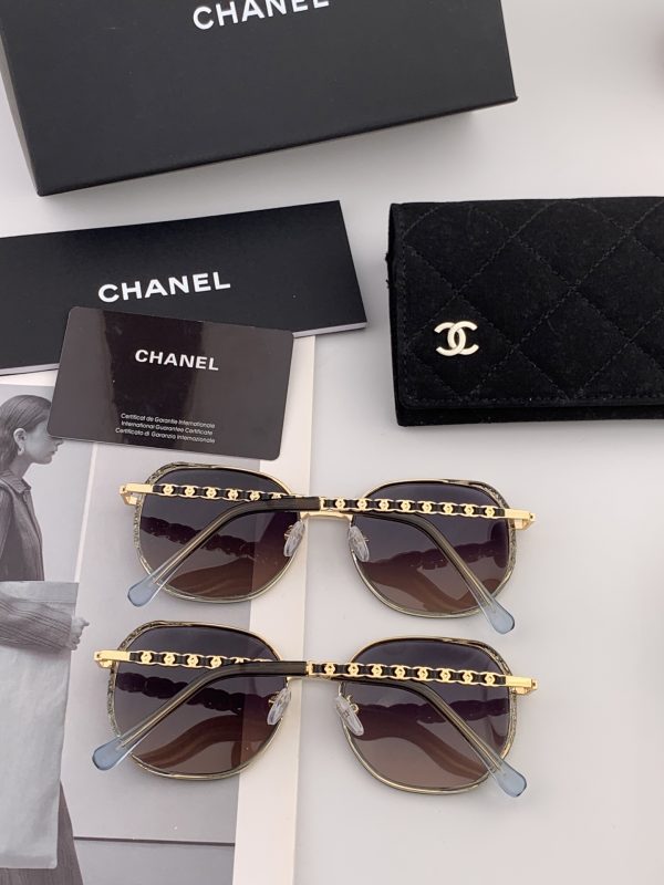 【CHANEL】Loại kính râm mới nhất