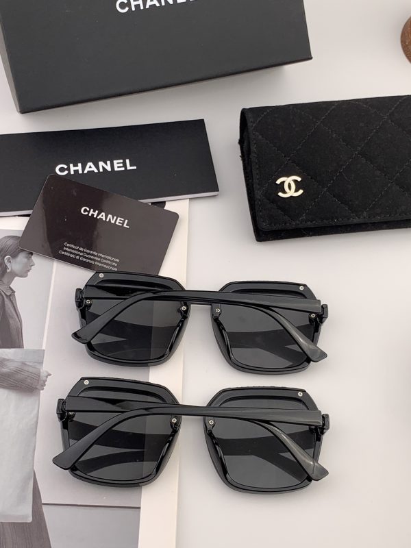 【CHANEL】Loại kính râm mới nhất
