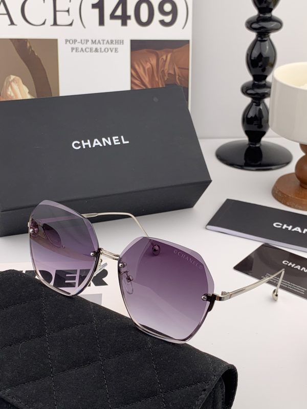 【CHANEL】Loại kính râm mới nhất