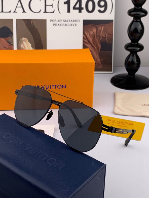 【Louis Vuitton】Loại kính râm mới nhất