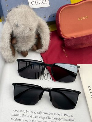 【Gucci】Loại kính râm mới nhất
